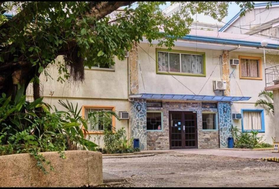 Mactan Airport Hilltop Hotel Lapu-Lapu City Eksteriør billede